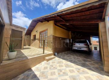 Casa · 250m² · 3 Quartos · 1 Vaga · 3 Casas no mesmo Terreno na Zona Leste