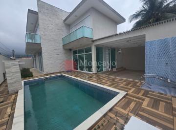 Casa · 300m² · 4 Quartos · 5 Vagas · Sobrado médio padrão para venda no Indaiá.