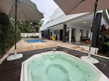 908838f11dc962fec54b533013287ef7fa19f61f · Casa  para Temporada na Praia da Baleia | 200m do Mar | 4 Dormitórios (3 Suítes) | Piscina Privativa