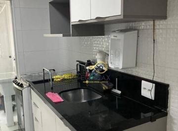 c12880d1d8e09caded5db99aa0be41e2de740804 · Vende - Apartamento c/Planejados - 2 quartos - 1 banheiro, sala, 1 vaga de garagem - Brás - SP.
