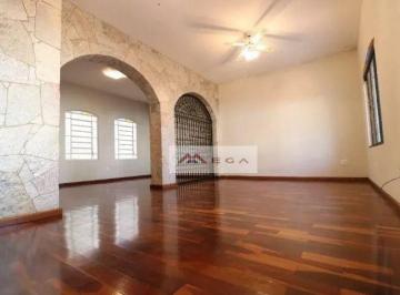 c9fc2dd165159bcaafaf26ee360a517c7bb7909a · Casa com 3 dormitórios à venda, 250 m² por R$ 1.050.000 - Vila Bressani - Paulínia/SP