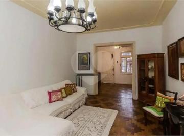 Casa · 166m² · 3 Quartos · 2 Vagas · Casa com 3 quartos à venda em Petrópolis - RS