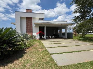 Casa · 173m² · 3 Quartos · 4 Vagas · Casa em Pardinho - Centro - Pardinho/SP