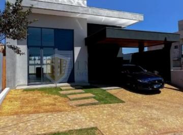 Casa · 167m² · 3 Quartos · 4 Vagas · Casa com 3 Suítes no Quinta da Mata 1