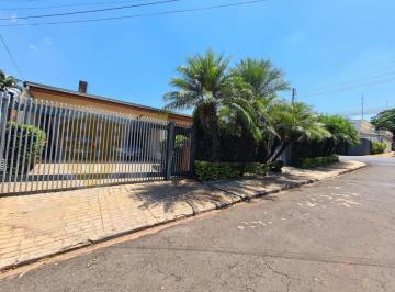 Casa · 340m² · 5 Quartos · 8 Vagas · Casa Padrão em Ribeirão Preto
