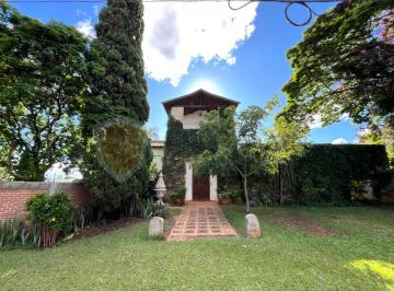 Casa · 3156m² · 3 Quartos · 10 Vagas · Casa Padrão em Santa Rita do Passa Quatro