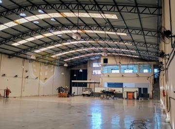 Comercial · 1100m² · 20 Vagas · Galpão 1100m²