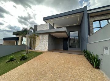 Casa · 250m² · 3 Quartos · 4 Vagas · Casa em Condomínio