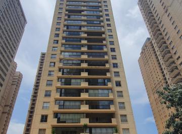 Apartamento · 217m² · 3 Quartos · 4 Vagas · Apartamento Padrão em Ribeirão Preto