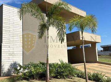 Casa · 376m² · 4 Quartos · 4 Vagas · Casa térrea com quatro quartos sendo todos suíte, aquecimento solar e 199m² construídos