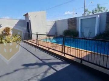 Casa · 244m² · 2 Quartos · 4 Vagas · Casa Padrão em Ribeirão Preto