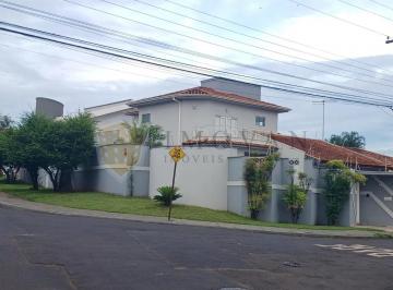 Casa · 280m² · 3 Quartos · 6 Vagas · Casa Sobrado, sendo 3 quartos com três suítes