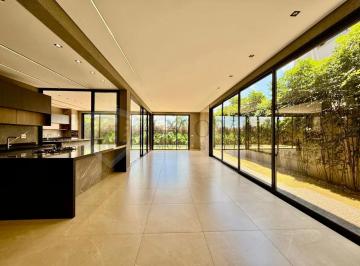 Casa · 489m² · 4 Quartos · 4 Vagas · Sobrado para venda no Condomínio Alphaville III