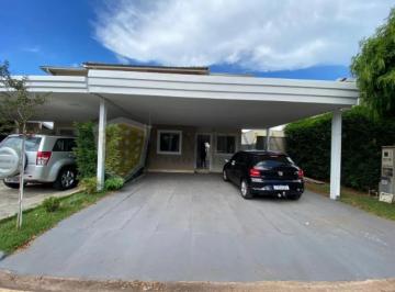Casa · 160m² · 3 Quartos · 3 Vagas · Casa Condomínio 3 quartos, sendo 1 suíte.
