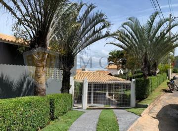 Casa · 560m² · 7 Quartos · 4 Vagas · Casa Sobrado em Capitólio
