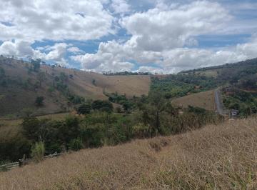 Rural · 80m² · 3 Vagas · sítio em Moeda de 28 mil metros com casa e uma vista muito linda