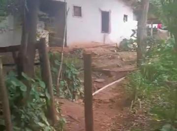 Casa · 1500m² · 10 Vagas · Chácara em Moeda , casa antiga em terreno de 1.500 m2