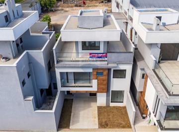 Apartamento · 139m² · 3 Quartos · 2 Vagas · Sobrado 3 Quartos com Terraço e 2 Churrasqueiras – Fanny