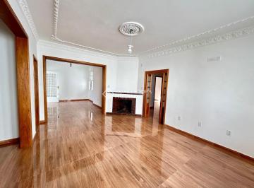 Casa · 350m² · 8 Quartos · 4 Vagas · Casa com 8 quartos no  Bairro São Geraldo