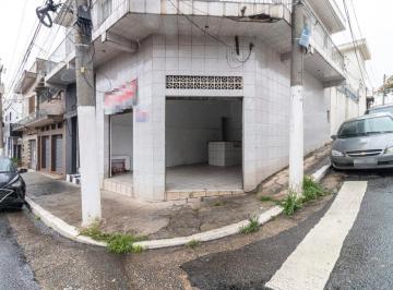 Comercial · 75m² · 3 Quartos · Loja na Rua Domingos Afonso, N. 590 • 75 m²