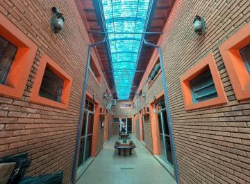 Comercial · 208m² · 4 Vagas · Galeria à venda em Campinas, Vila Paraíso, com 208 m²