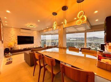 Apartamento · 220m² · 3 Quartos · 3 Vagas · Apartamento Triplex para venda em Alphaville Barueri