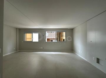 1 · Estúdio de 38m² na Trindade