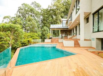 Casa · 850m² · 4 Quartos · 12 Vagas · Casa de alto padrão para venda e locação no condomínio Tamboré 01