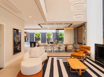 Casa · 433m² · 5 Quartos · 4 Vagas · Casa mobiliada para venda no Tamboré 11, excelente oportunidade!!!