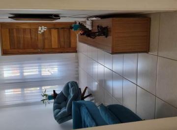 Casa · 63m² · 3 Quartos · 2 Vagas · Apartamento à venda em Jardim dos Reis com 63 m², 3 quartos, 2 vagas