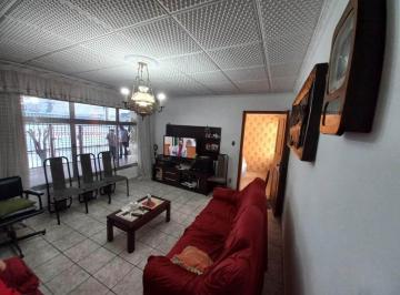 Casa · 110m² · 2 Quartos · 3 Vagas · Apartamento à venda em Vila das Palmeiras com 110 m², 2 quartos, 3 vagas