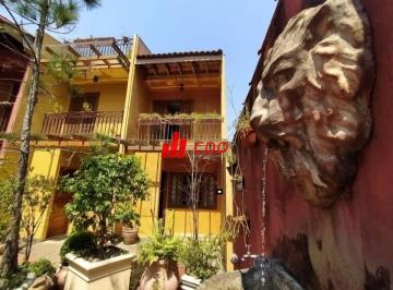 Casa · 220m² · 3 Quartos · 3 Vagas · Sobrado a venda em condomínio no Residencial Vila Perrotti,-SP:3 suítes,3 salas, 4 banheiros, 2 vaga