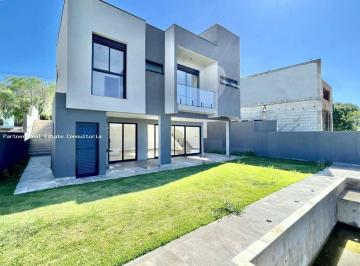 Casa · 501m² · 3 Quartos · 4 Vagas · Casa em Condomínio para Venda em Cotia, Quinta dos Angicos, 3 dormitórios, 3 suítes, 4 banheiros, 4