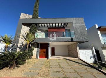 Casa · 12m² · 4 Quartos · 2 Vagas · Casa 4 quartos - Estrela Sul