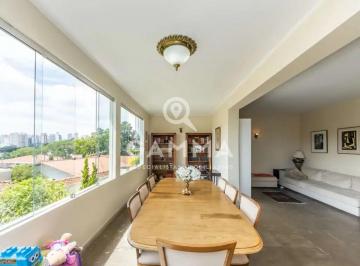 Casa · 370m² · 3 Quartos · 3 Vagas · Casa à venda no Pacaembu - Local alto com vista e segurança na porta