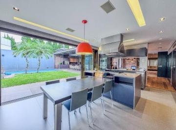 Casa · 633m² · 5 Quartos · 4 Vagas · Casa à venda no Jardins