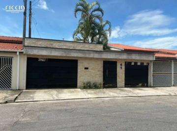 512a62ab-c933-45af-bf3f-0b5809c3d5a5 · Casa à venda - no Residencial União