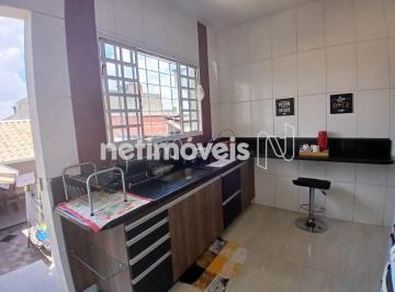 28da20b0-89b4-4d2d-85ac-e486e49bdfd4.webp · Casa com Área Gourmet no Bairro Piratininga