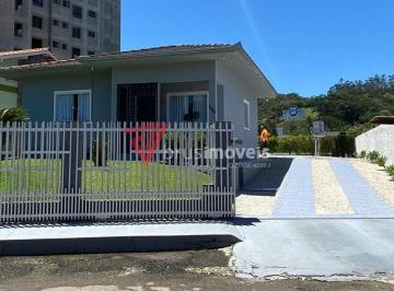 Casa · 150m² · 2 Quartos · 2 Vagas · Casa à venda no bairro Santa Terezinha - Brusque/SC