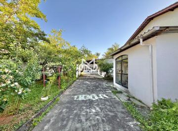 Casa · 176m² · 2 Quartos · 15 Vagas · Casa à venda no Jardim Indaiá em Bertioga/SP
