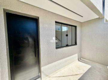 Casa · 53m² · 2 Quartos · Casa à venda no Parque São Vicente em São Vicente.