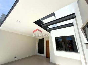 Casa · 97m² · 2 Quartos · 2 Vagas · Casa em Rua Ivaldo Borges Horta - Jardim Licce - Maringá/PR