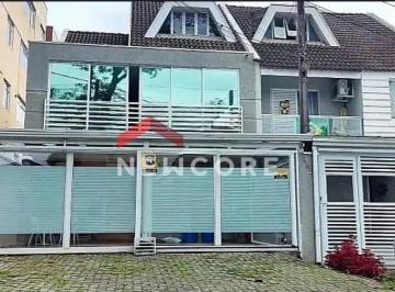 Casa · 160m² · 3 Quartos · 2 Vagas · Sobrado em Rua Colômbia - Bacacheri - Curitiba/PR