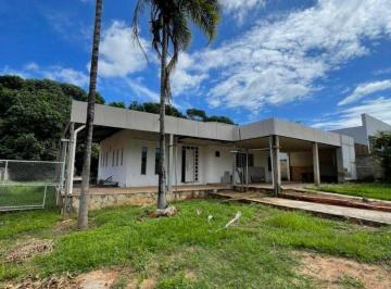 db7c73d9c9efc564da7207f7d9ad90dafd21318f · Casa à venda por R$ 750.000,00 - Setor de Habitações Individuais Sul - Brasília/DF