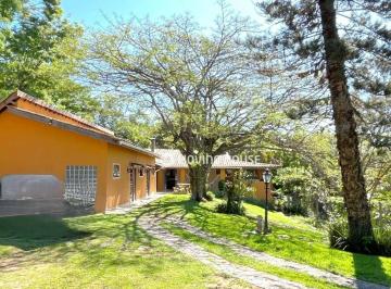 011069ddd0ebad7bdbc96f416f9416dd83d1517b · Casa à Venda Condomínio Clube de Campo Valinhos - Valinhos/SP
