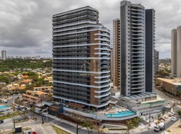 Foto 01 · Apartamento à Venda no Beach Class Jaguaribe ? 2 Quartos, Varandão e Vista Privilegiada | 64 m² | 2