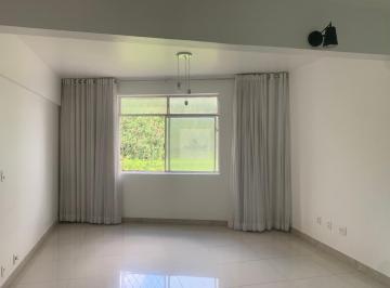 Sala · Aluguel de Apartamento com 3 Quartos e Vaga de Garagem em Santo Antônio, Belo Horizonte-MG!