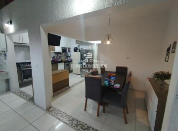 Foto 01 · IMPECÁVEL! Casa em condomínio clube , 3 quartos, sendo 1 suíte, 2 salas, 02 banheiros, 02 vagas, 153