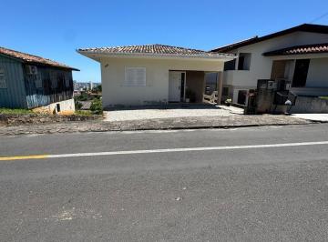 Foto · Casa de alvenaria com vista para a cidade | Adaptada para PCD | Próxima ao Hospital São João Batista