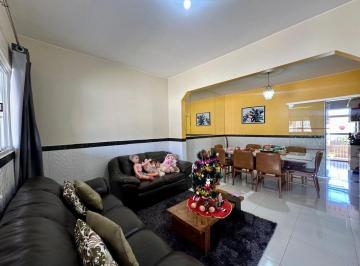 Casa de 4 quartos, Brasília · * Oportunidade!! Casa + Apartamento, 4 Quartos e 312 m² à Venda no Jardim Europa II